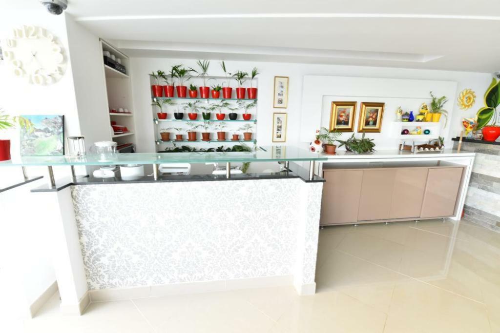 Ozana Apartament Apartment Constanta Exterior photo